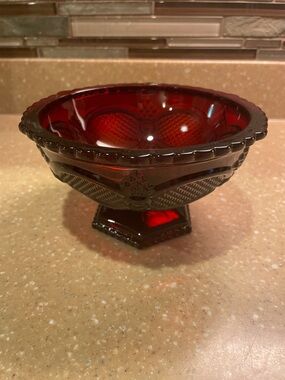 Avon Cape Cod Candy Dish 3 1/4” tall, Great Condition, No Chips or Cracks